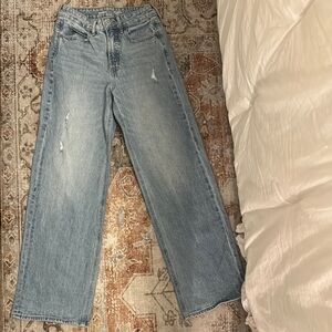 High waisted jeans